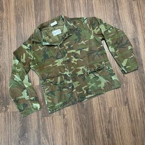 True Vintage 1960s Chief Jungle Camo Button Up Long Sleeve Shirt